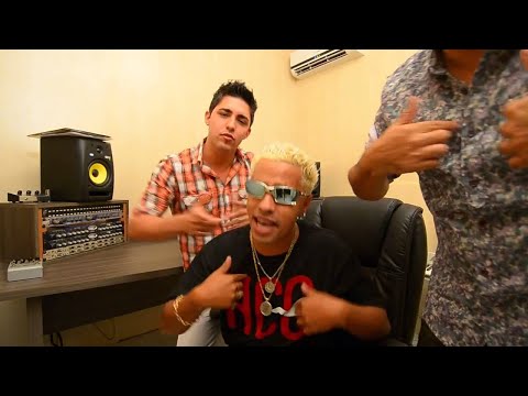 Clipe A Jéssica ta louca   Evandro e Henrique com MC Jair da Rocha   OFICIAL @duplaeh hd720