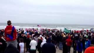 preview picture of video 'Sea Isle Polar Bear Plunge 2014'