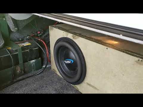 MEU SOM AUTOMOTIVO TOCANDO Fabrício Caos Música: Solteira