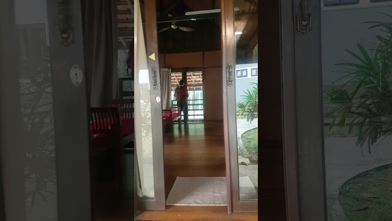 YouTube Short thumbnail