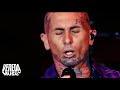 Ke Personajes - Ojitos Rojos (En Vivo) LETRA 