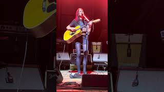 Thea Gilmore. She Speaks in Colours. Live @ Wulfrun Hall, Wolverhampton. 11/06/24