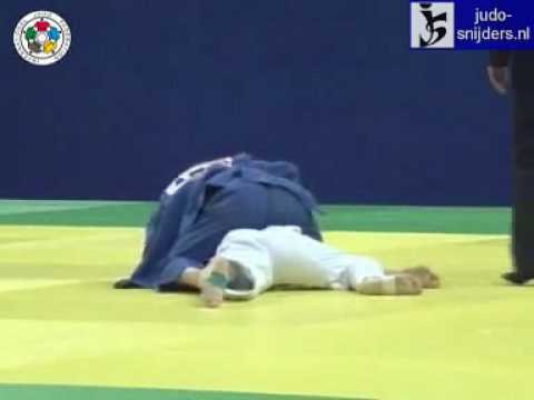 Judo 2009 Paris: Seyidi (AZE) - Tumurbaatar (MGL) [-52kg].