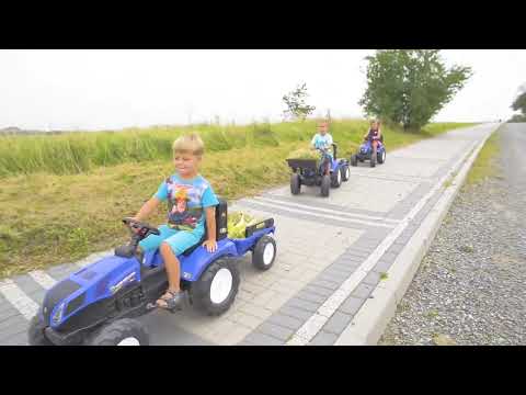 Трактор с педалями с ковшом и прицепом FALK New Holland Blue