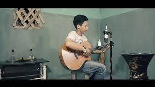 Download lagu TETAP DISINI HENDRY DEKRATH AKUSTIK LIVE mp3