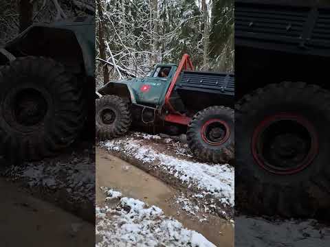 Зил 131 крепыш идет на тоненького! #offroad #truck #automobile
