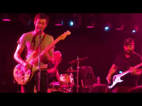 Champagne Girl - Lipstick - Live at The Mercury Lounge