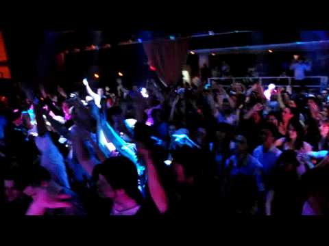 Markus Schulz @ Gossip, Vancouver BC - 11/27/09 - Binary Finary - 2009 (Vegas Baby Remix)