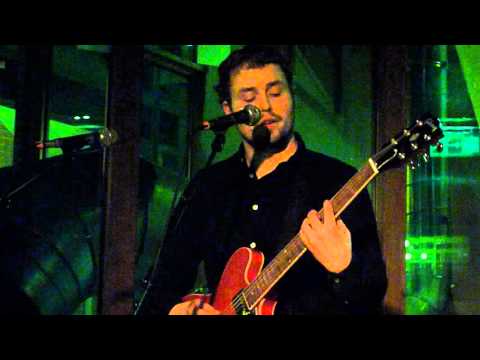 Petter Carlsen - Glimt (new song) (live @ Gigant Café Apeldoorn 20.12.2015) 3/3