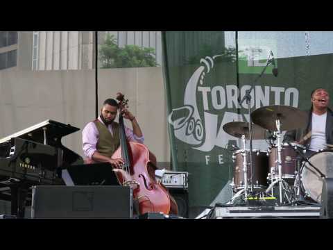 Toronto Jazz Festival 2016 - Jamison Ross 1