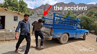 Unfortunate accident on the way to sell nomadic goats