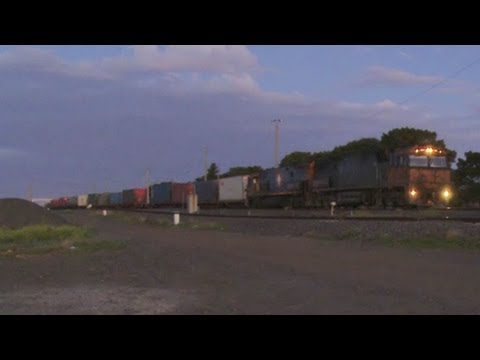 Pacific National Freight Train at Tottenham - PoathTV  Trains & Railways in Australia