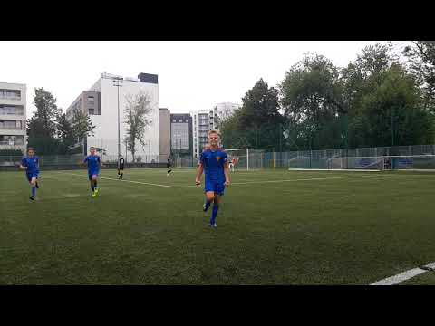 UKS Varsovia - MKS Polonia Warszawa  4 - 5 (3-1)1 połowa