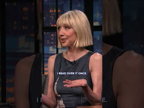 Heidi Gardner is thankful to have a script and teleprompter on stage for All Out