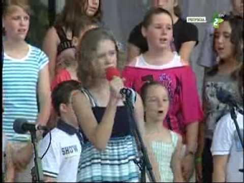 KOHUCIKOVA PISNJA -- Katarina KOČIŠ