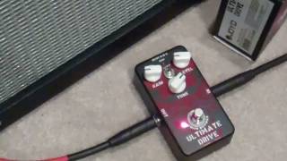 preview picture of video 'JOYO Ultimate Drive ~ Fender Pro Jr Les Paul Special'