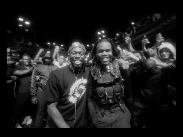 La Melo Est Dans La Bounce von Genezio & Tiakola ((jetzt ansehen))