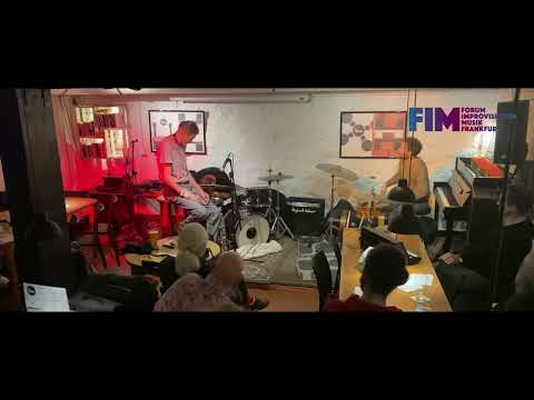 03 fim-ffm.de — freie improvisation frankfurt reimers daemgen fischer jahnke |  club voltaire 2022