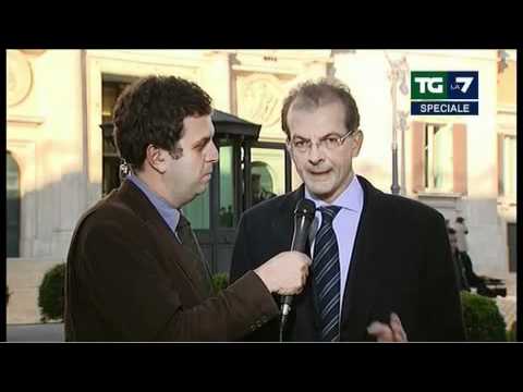 Tg La7 - SPECIALE CRISI DI GOVERNO 12/11/2011 - L'intervista a Massimo Donadi