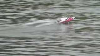Feilun Racing Boat FT007 красный - відео 1