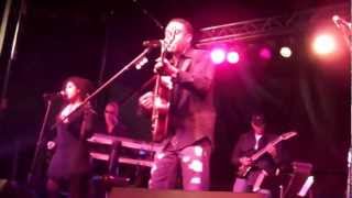 That&#39;s The Way Love Goes - Norman Brown (Smooth Jazz Family)