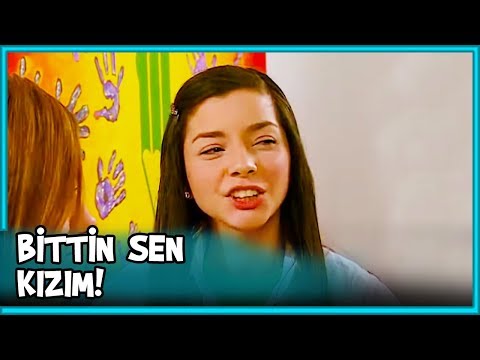 Ceren Bütün Okula Rezil Oldu! - Acemi Cadı