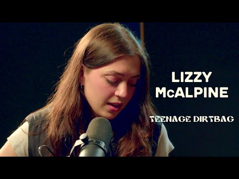 Lizzy McAlpine covers "Teenage Dirtbag" | Live Studio Performance