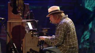 Neil Young - Mother Earth (Live at Farm Aid 25)