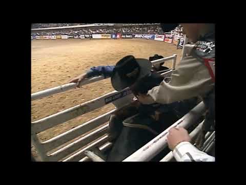 Owen Washburn vs Devil's Advocate - 00 PBR Ft. Worth (90 pts)