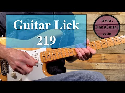 Lick Friday week 219 - Smooth Blues in Cm - Chords and lead.