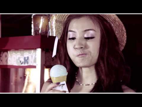 ချစ်တယ်ဟုတ် ? [ Chit Tal Hote | Official MV ] - Bunny Phyoe