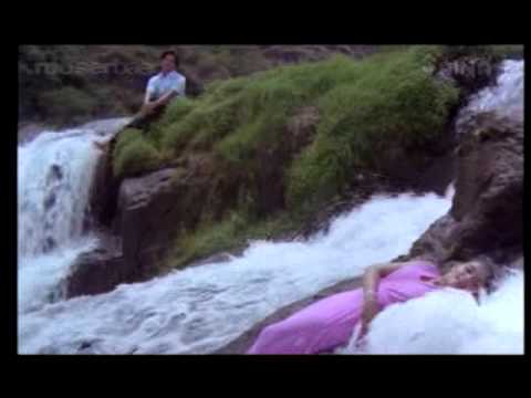 download lagu mp3 mp4 Vellichillum Vithari Thulli Thulli Ozhukum Mp3 Download, download lagu Vellichillum Vithari Thulli Thulli Ozhukum Mp3 Download gratis, unduh video klip Vellichillum Vithari Thulli Thulli Ozhukum Mp3 Download