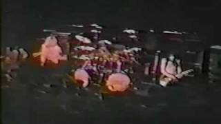 Motley Crue Public Enemy #1 live 1981