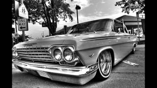 THE ENTERTAINERS IV WHEN YOU&#39;RE YOUNG &amp; IN LOVE