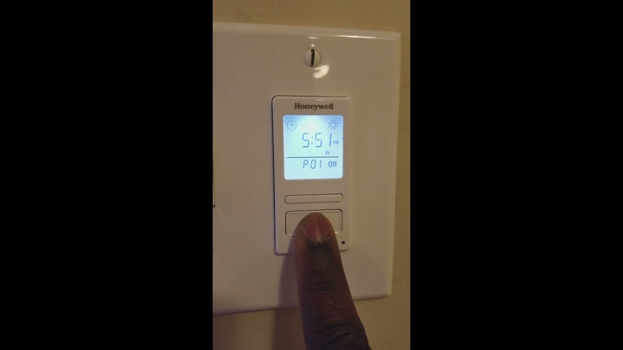 Best Programmable Light Switch 2023 Updated video thumbnail