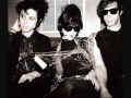 Yeah Yeah Yeahs - Maps / Our Time (live acoustic ...