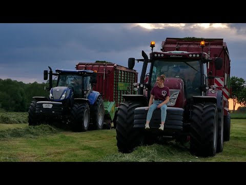 Alicja NA OBCIĄŻNIKU! 🔥Oporowy zbiór traw w GR Soszyński | 3x New Holland 2x McCormick 2x Strautmann