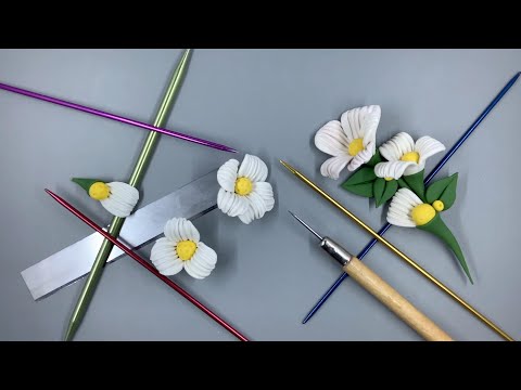 A Polymer Clay Miniature Flowers Tutorial: Soft Petaled Daisies...