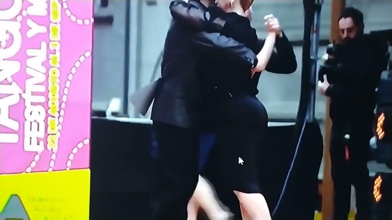 la final del mundial de tango pista 2023 categoria senior 1ra ronda tema 3