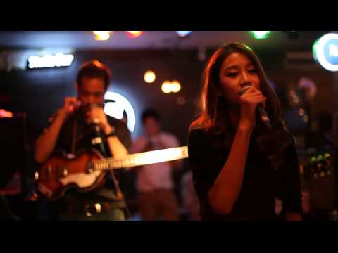Part Time Musicians - ภาวิณี (electric.neon.lamp Cover) live at Get out from encircle