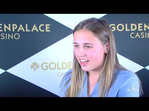 Britt Labro van KVC Westerlo wint Golden palace Ball 2019 KVC Westerlo