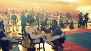 preview picture of video 'Choque Taekwondo _ Riohacha (Andres Santa Peto Rojo)'