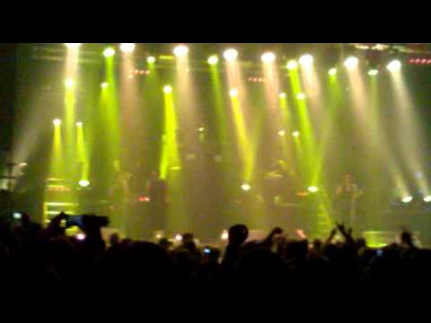 Feuerengel in Hamburg (Docks) 3/5