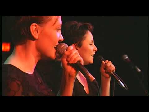 Hedningarna: Täss'on nainen (Live 4/4/1999, Nordic Roots Festival)