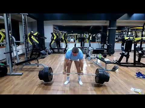 551 lbs beltless / 250 kg bez pojasa