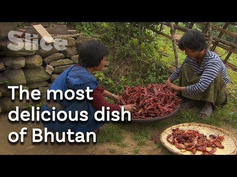 Traditional Ema Datshi recipe: from the garden to the plate | BHUTAN