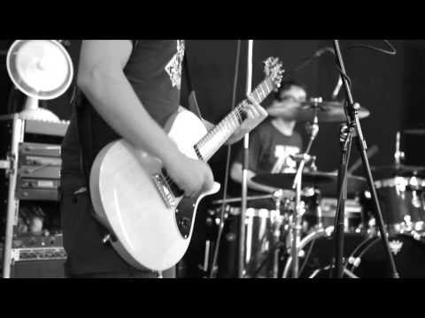 5Bugs Webwheel - Men of Misery (Live im Proberaum)