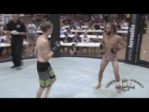 EFN 28 Fight   7 Justus Minardi v Cezly Collard