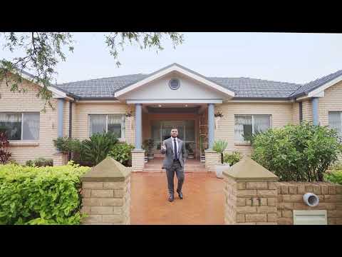 11 Tewinga Road, Birrong