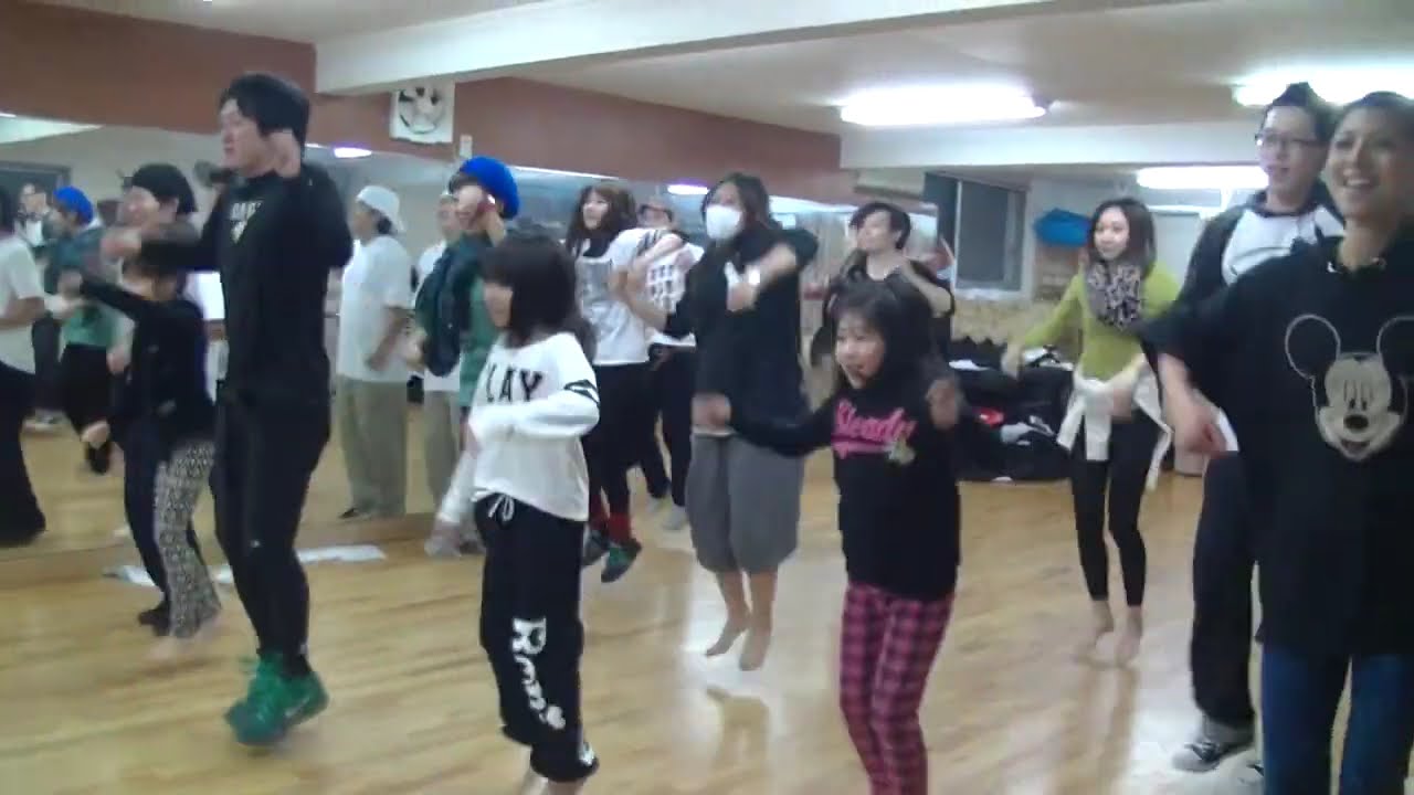 11年前のプロポーズ練習 ”大阪駅 You belong with me” / 11 years ago "Osaka Station You belong with me" practice